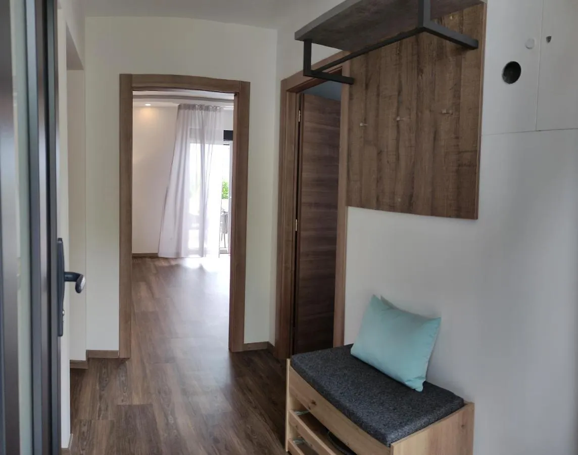 Villa Mandi'S Crikvenica Apartment